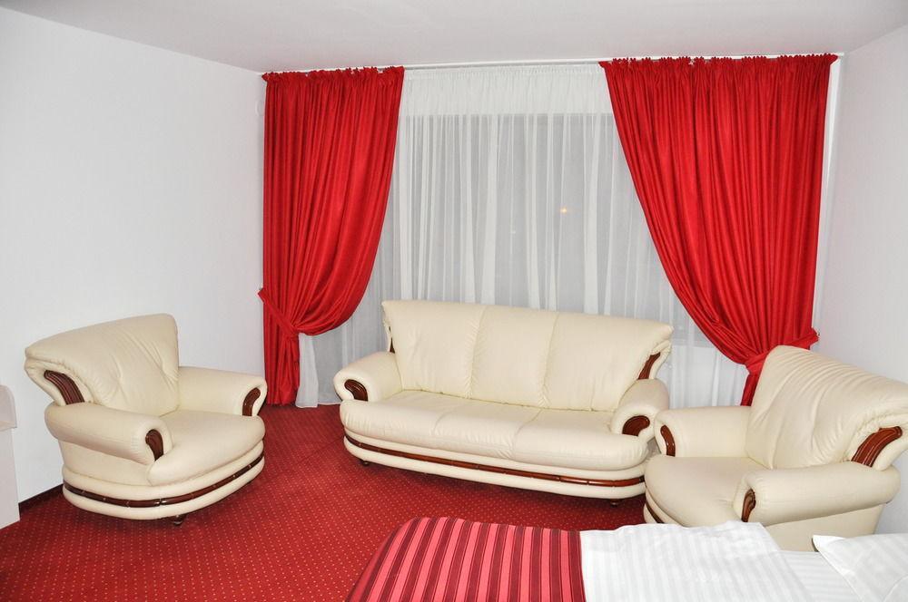 Hotel Pascu Bucharest Exterior photo
